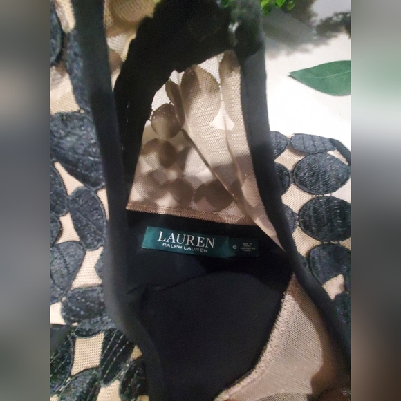 RALPH LAUREN Impeccable robe de qualité doublé, longueur midi avec crochet noir - Picture 5 of 10